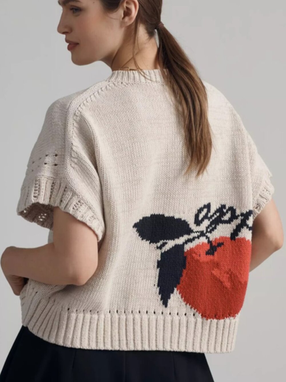 Anthropologie Maeve Short-Sleeve Veggie Motif Graphic Sweater Apples L NWT - Picture 3 of 5